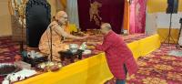 HH Swamiji honours distinguished guests and Yatra organisers (27.03.2025)